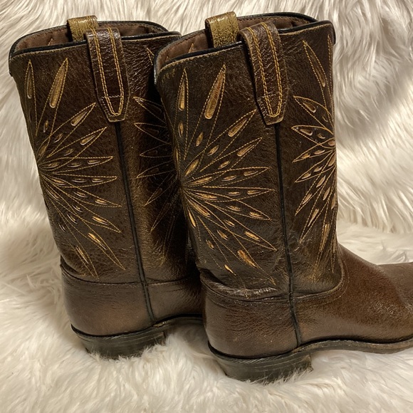 SOLD ❌Vintage ACME - Cowboy Boots Brown Leather w Gold Design Narrow Cowgirl - Picture 9 of 13
